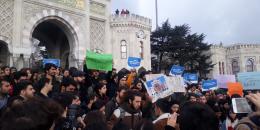 İstanbul Üniversitesi öğrencileri yemek haklarını savunuyor!